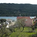 With A Parking Space Grebastica, Sibenik - 4866 Appartamento *