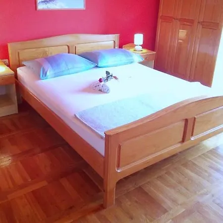 With A Parking Space Grebastica, Sibenik - 4866 Appartement *