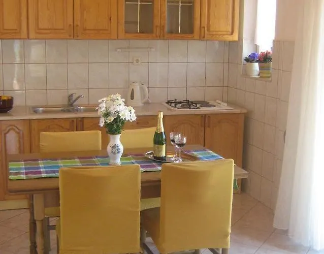 Daire With A Parking Space Grebastica, Sibenik - 4866 Grebaštica